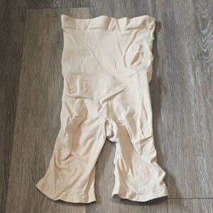 Kim Women's Sculpting Shorts Tags!